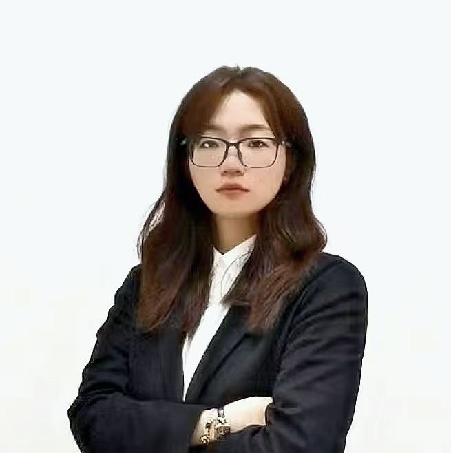 张雅欣 律师助理